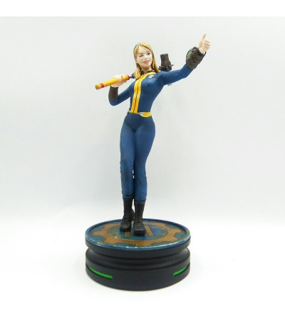 VAULT GIRL - LIMITED EDITION
